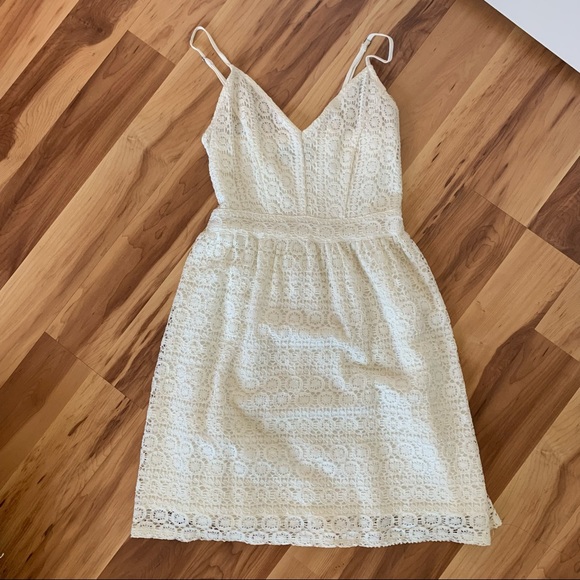 Abercrombie & Fitch Dresses & Skirts - Abercrombie and Fitch white lace summer mini dress